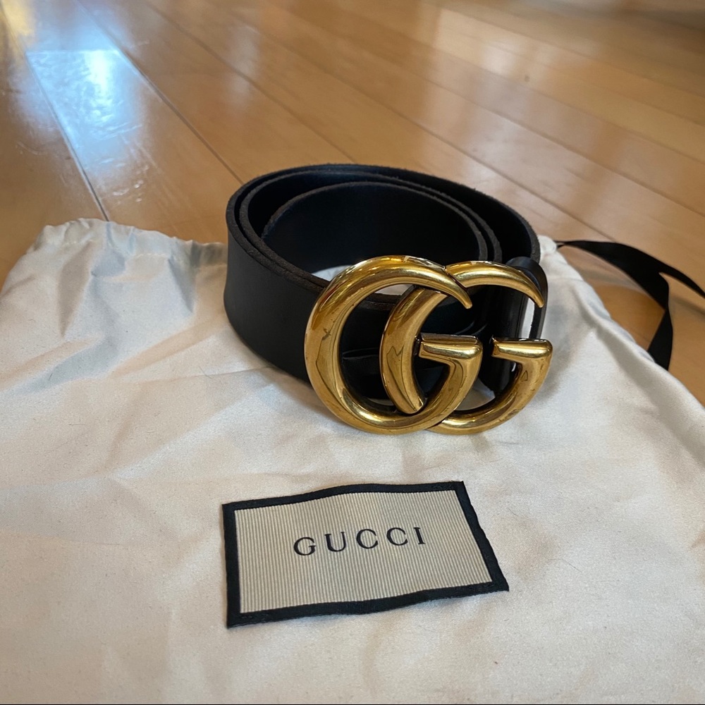 GUCCI Leather belt with Gold Double G buckle! 65